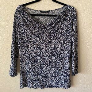 Weekend MaxMara $265 Cowl Neck Animal Print Top Size M Stretchy Soft Casual